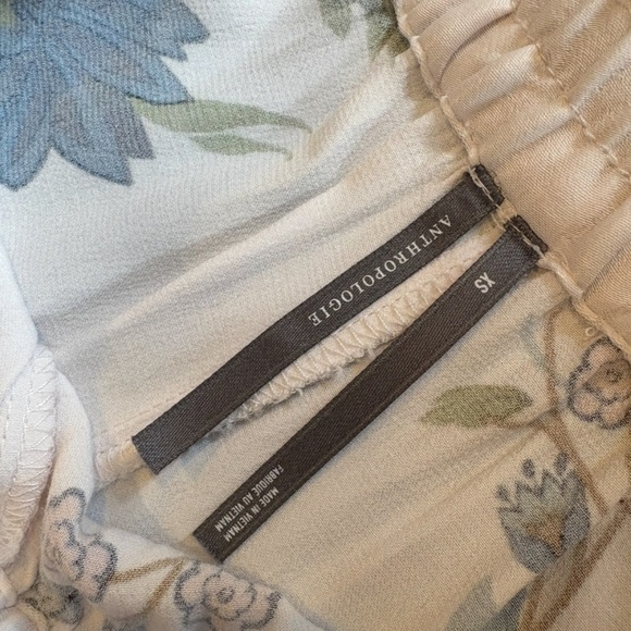 Anthropologie floral pants, XS - Picture 7 of 11